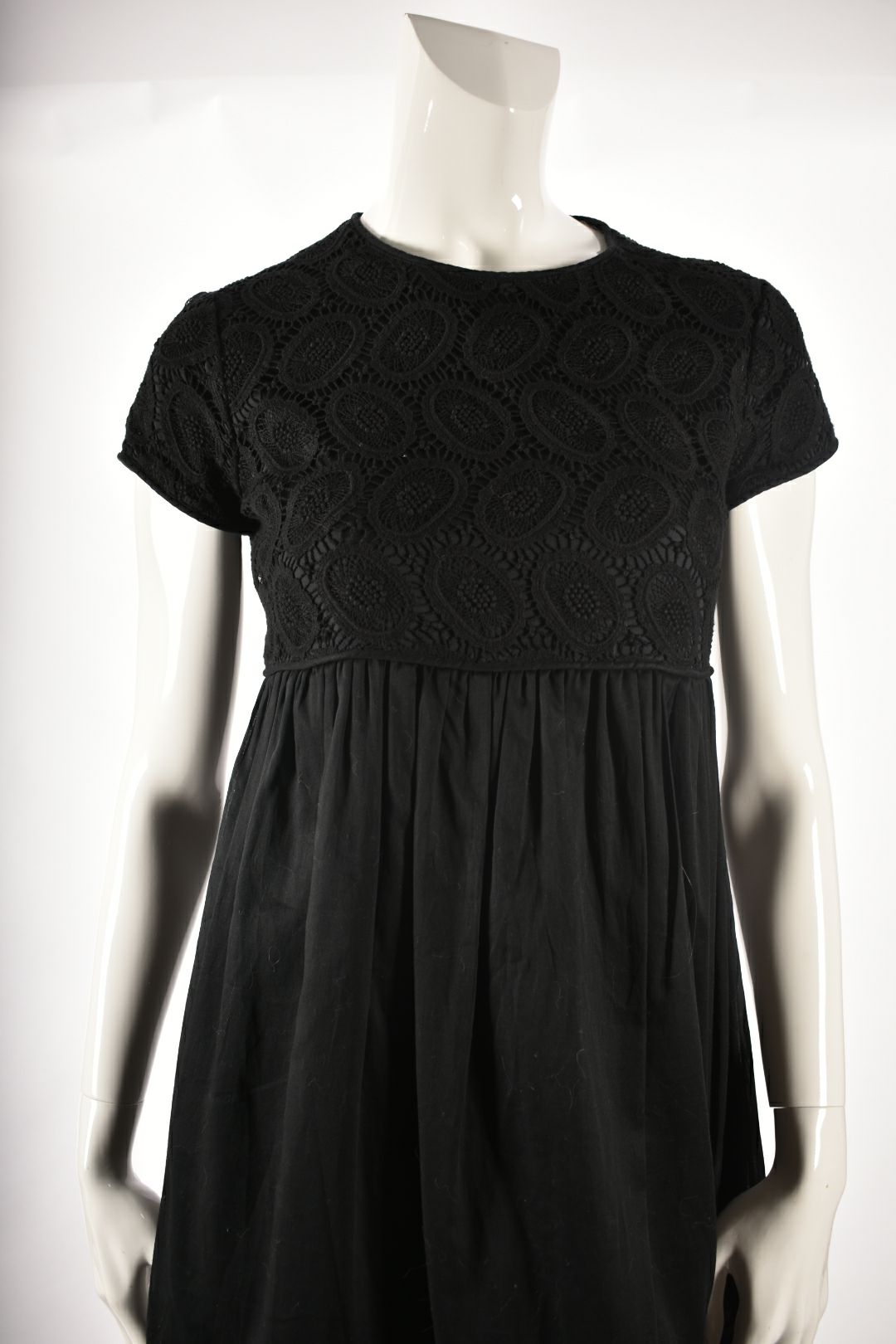 2000s BURBERRY Black Floral Lace Cotton Coquette Dress 6US