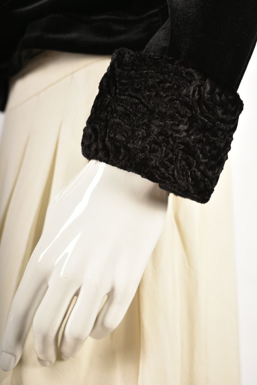 1980s TADASHI SHOJI Black Velvet Plunge Top Fur Cuffs Small