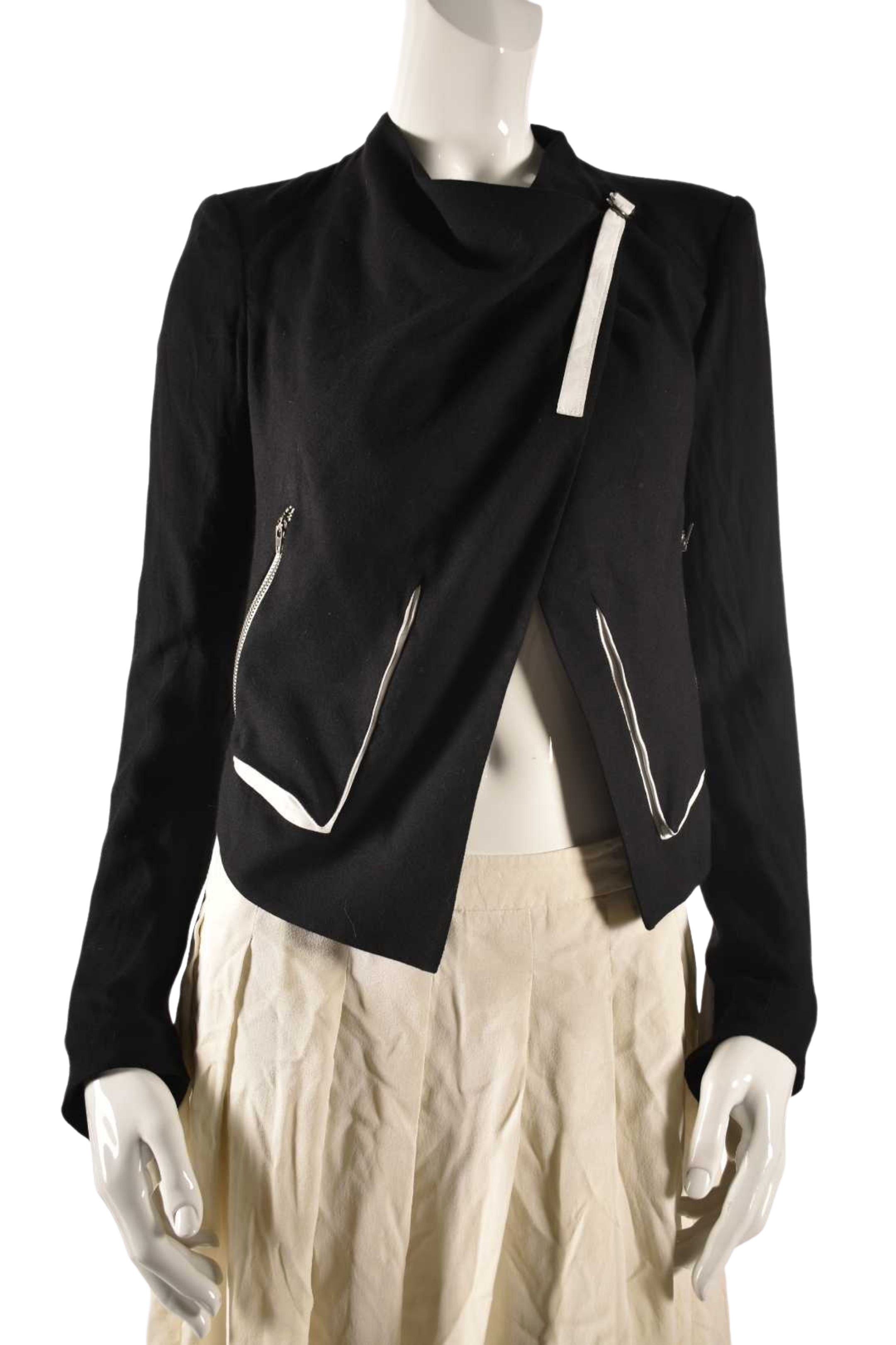 HELMUT LANG Black Viscose Cropped Wrap Blazer 2US