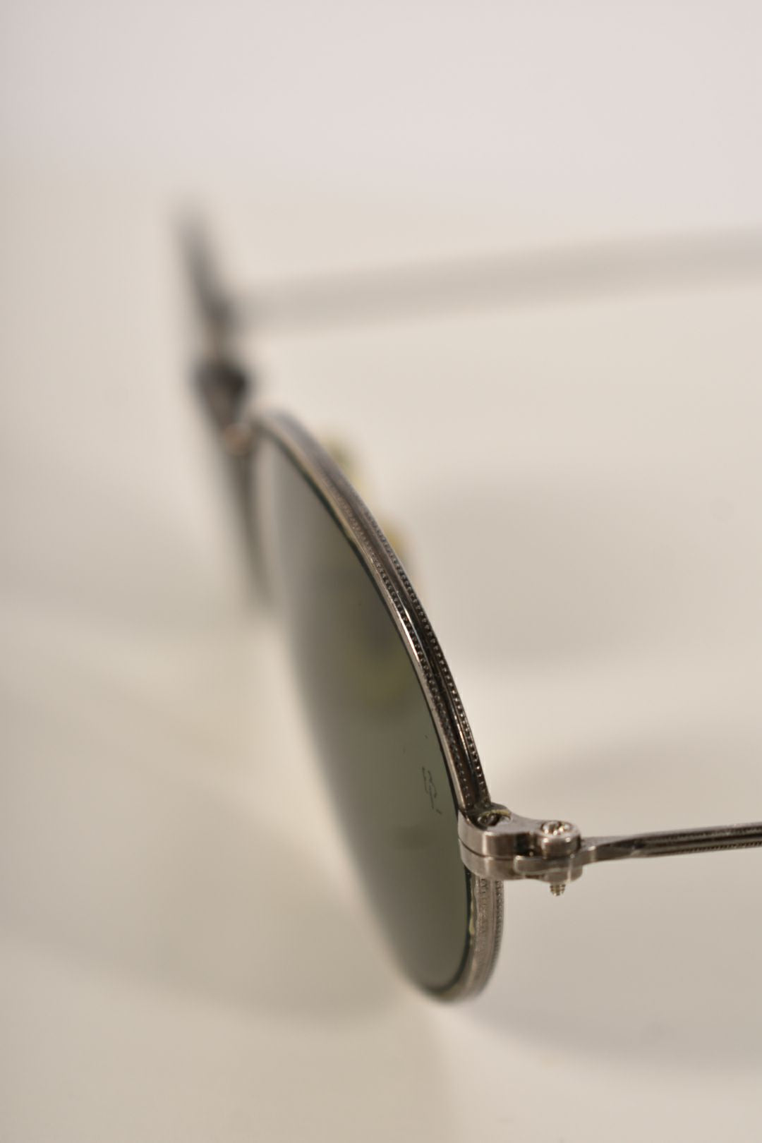 RAY-BAN Silver Grey W1283 Oval Engraved Sunglasses Bausch & Lomb USA