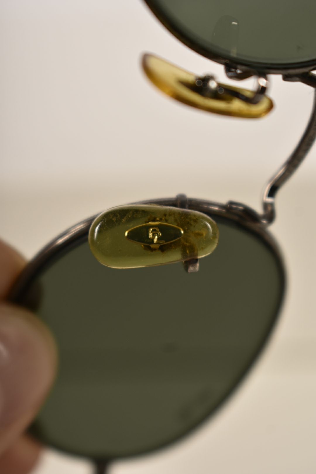 RAY-BAN Silver Grey W1283 Oval Engraved Sunglasses Bausch & Lomb USA