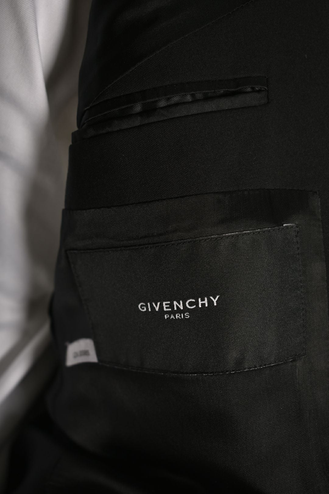 SS14 GIVENCHY Black Wool Slant Lapel Formal Wedding Suit 50EU 40R Italy