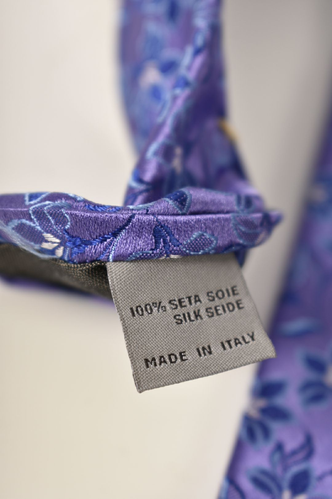 CANALI Lavender Purple Light Blue Floral Silk Satin Tie Italy