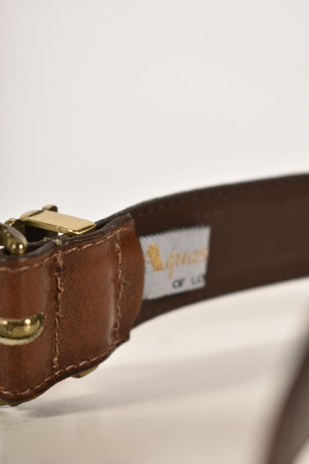 1980s AQUASCUTUM Light Brown Calfskin Leather Brass Buckle Belt 34" Spain