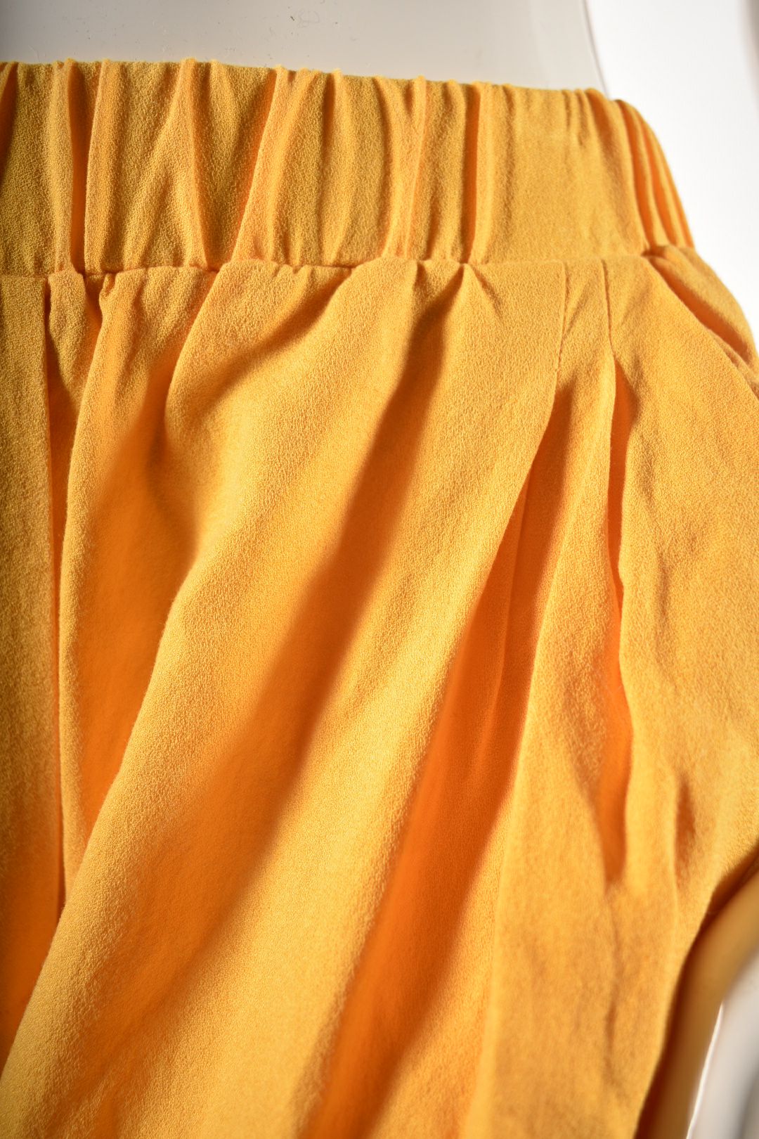3.1 PHILIP LIM Yellow Pleated Silk Slim Pants 2US XS
