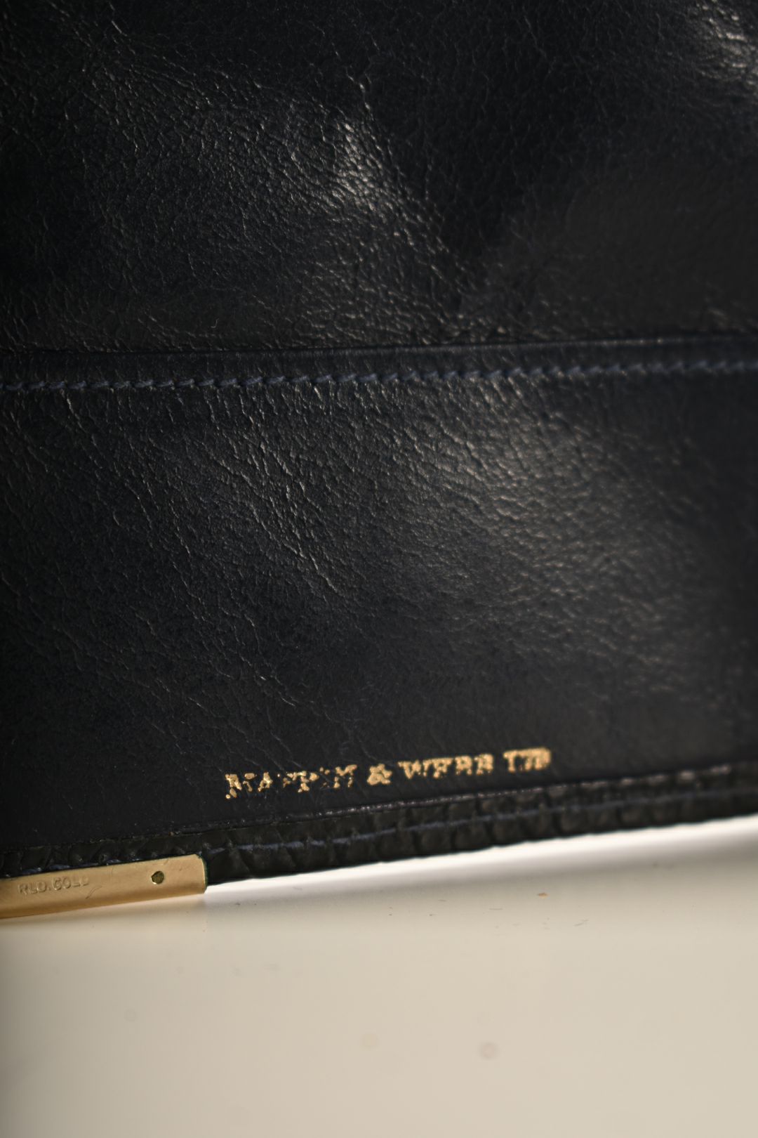 1970s MAPPIN & WEBB Navy Lizard Skin Exotic English Pound Wallet
