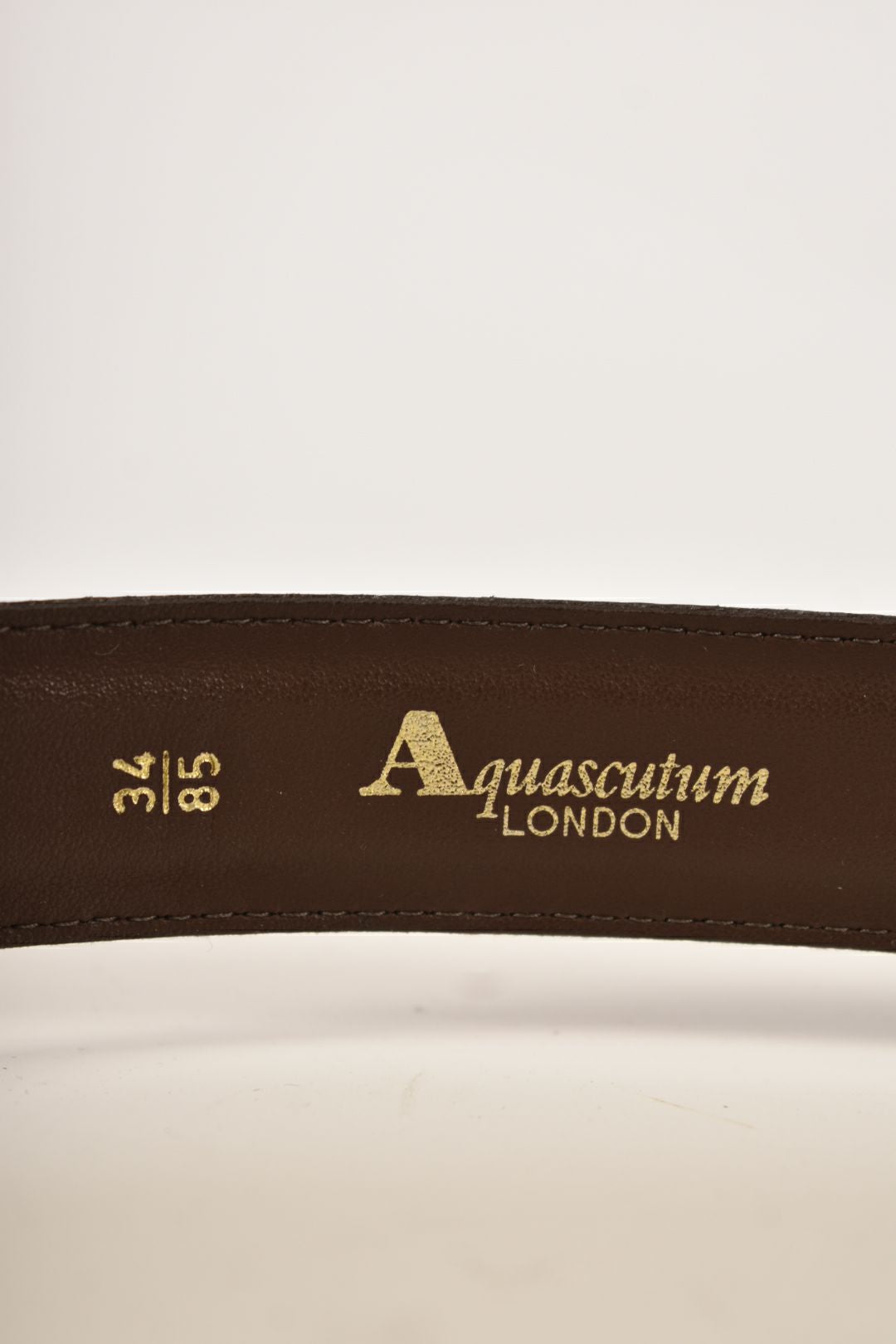 1980s AQUASCUTUM Light Brown Calfskin Leather Brass Buckle Belt 34" Spain