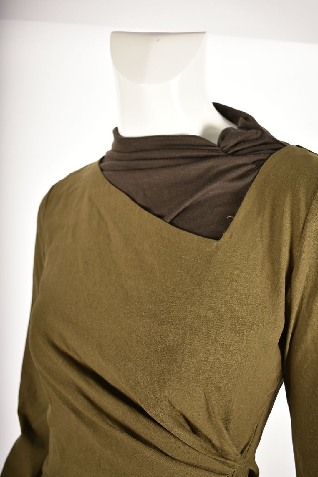 2000s KITCHEN ORANGE Green Ruched Rave Utility Top Medium