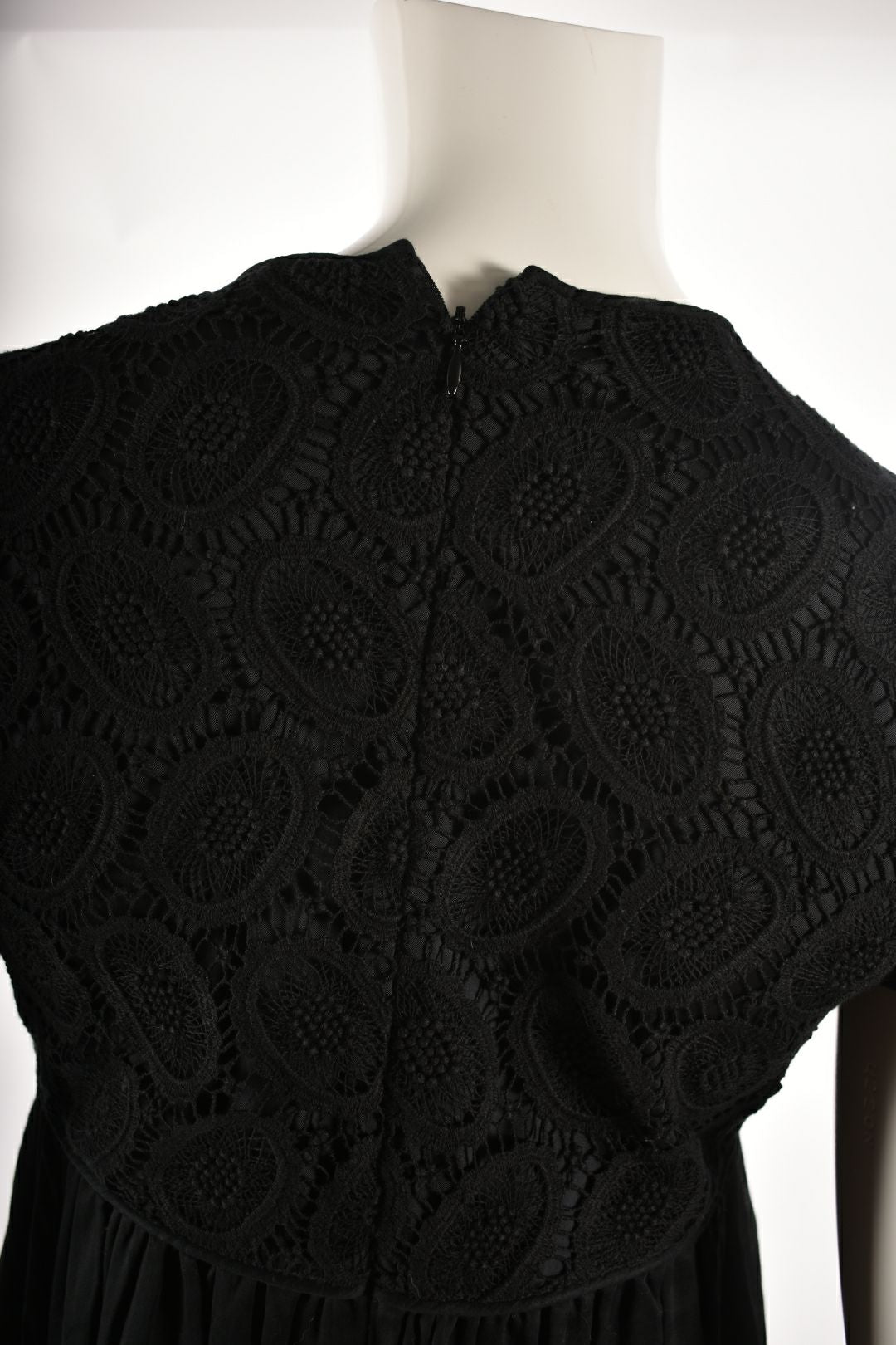 2000s BURBERRY Black Floral Lace Cotton Coquette Dress 6US