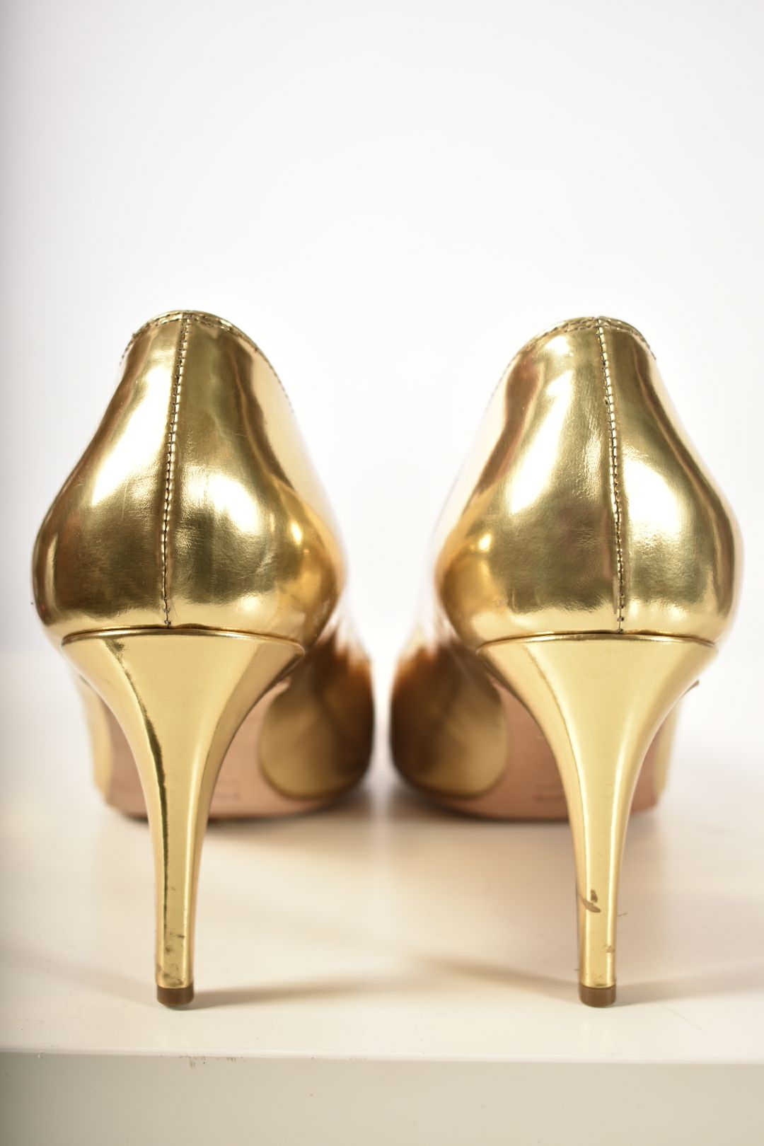 MAX MARA Gold Metallic Leather Peep Toe Pumps 39EU 9US