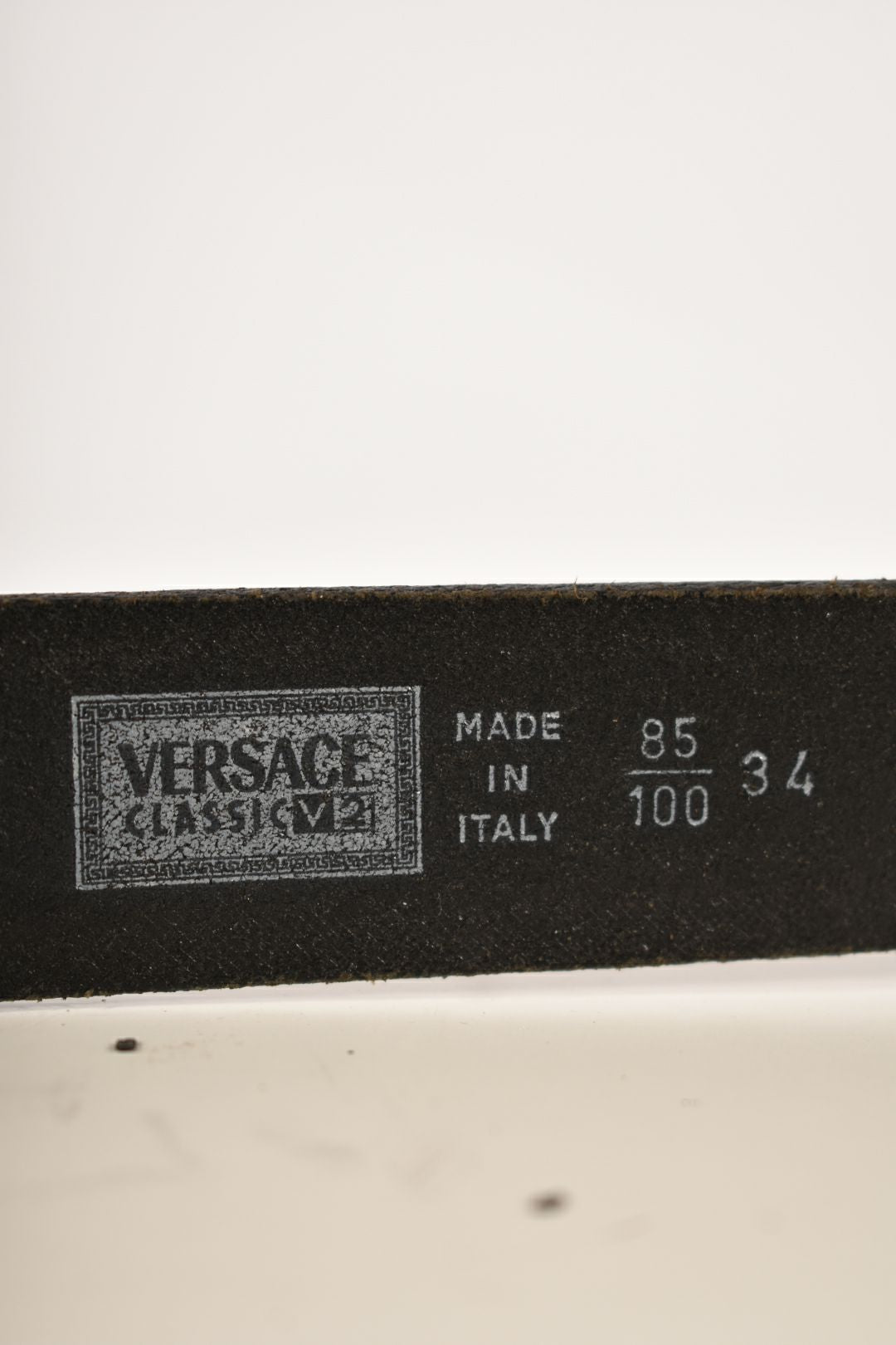 1990s VERSACE V2 Black Leather Grecian Pattern Silver Buckle Belt 34" Italy