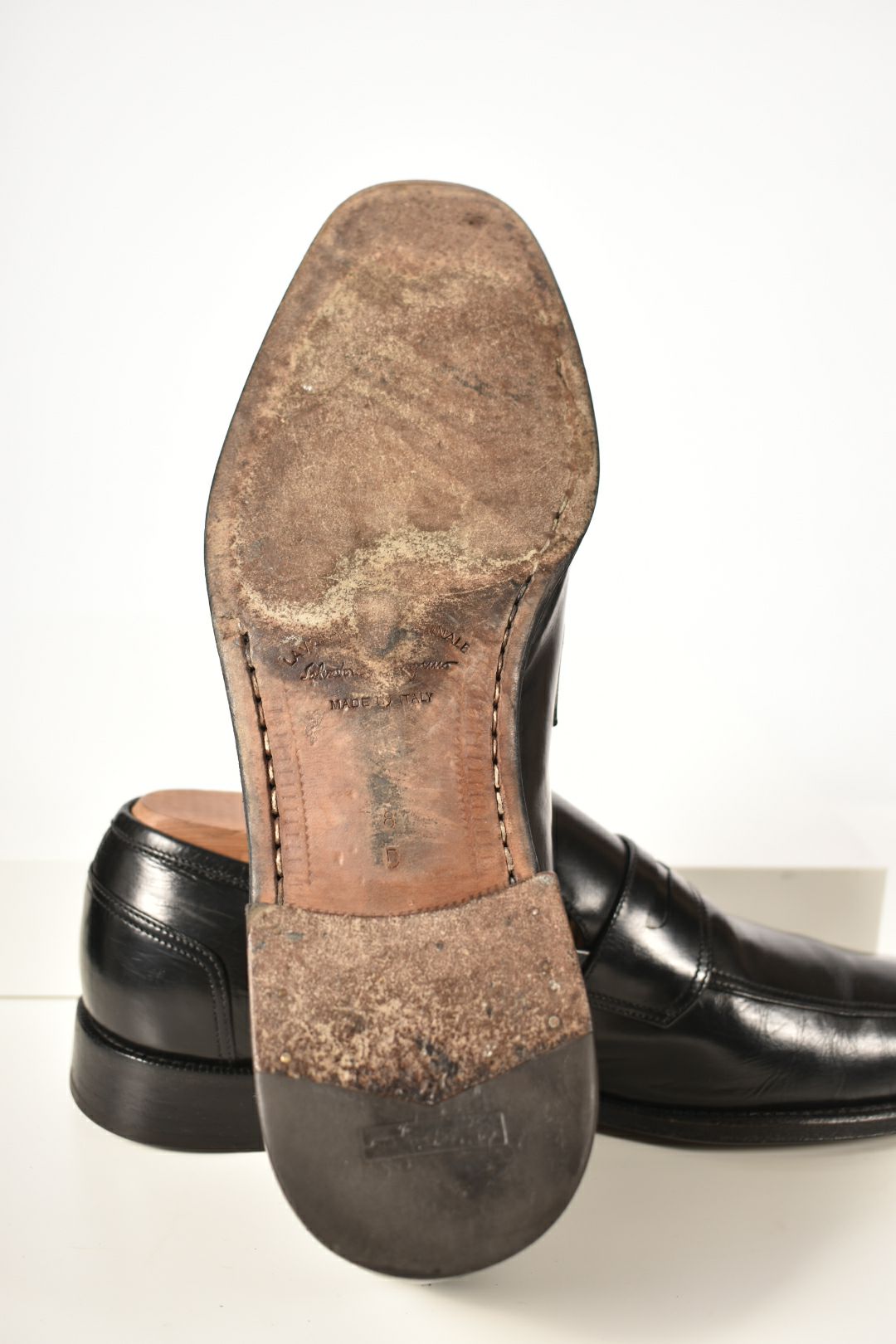 SALVATORE FERRAGAMO Black Calfskin Leather Penny Loafer 8US Italy