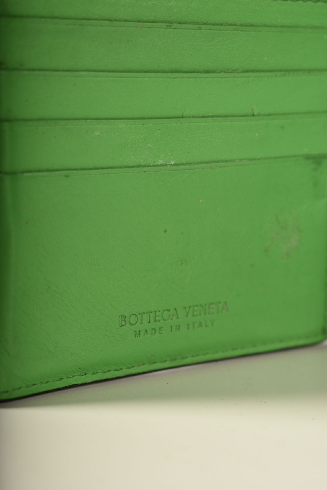 BOTTEGA VENETA Black Green Leather Intrecciato Daniel Lee Wallet