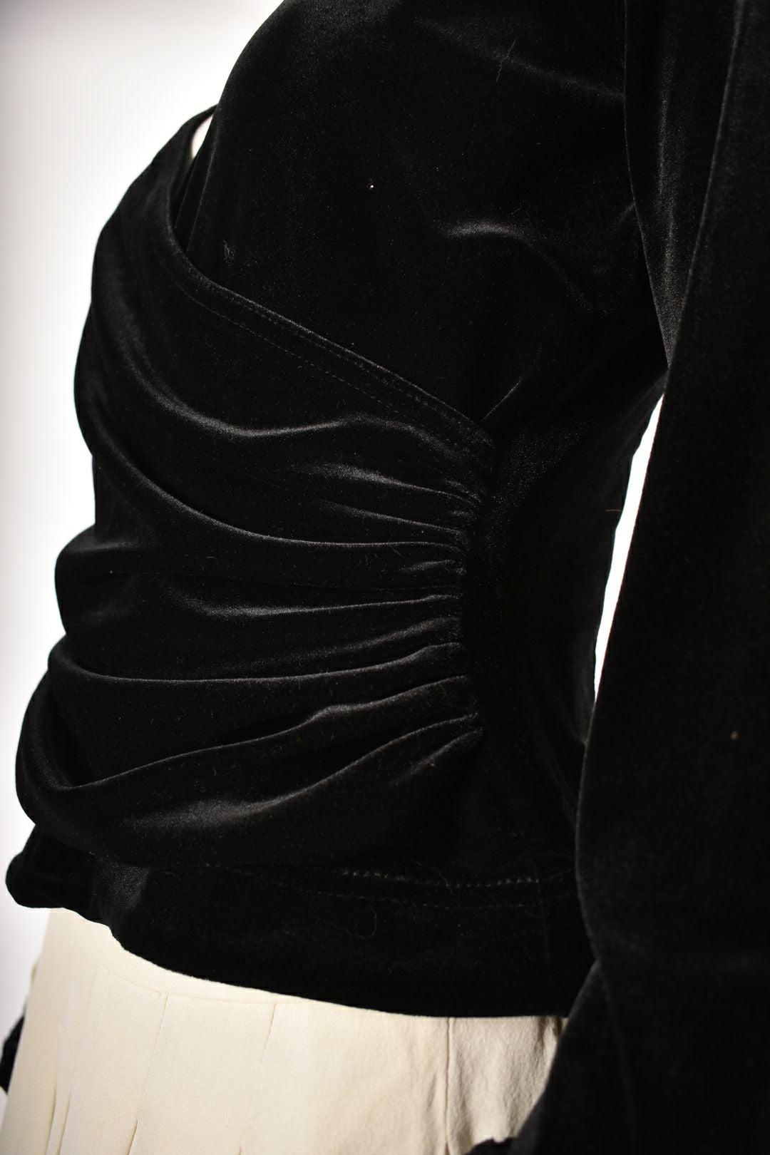 1980s TADASHI SHOJI Black Velvet Plunge Top Fur Cuffs Small
