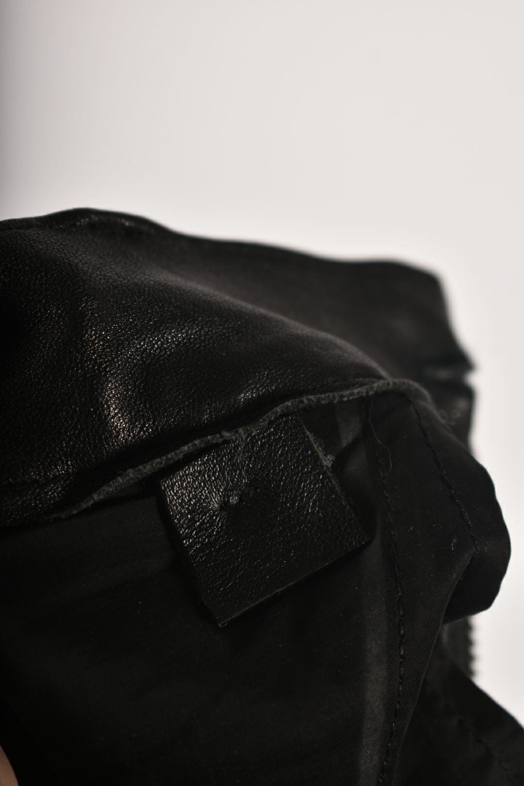 VINCE Black Lambskin Leather Cropped Skinny Pants 4US