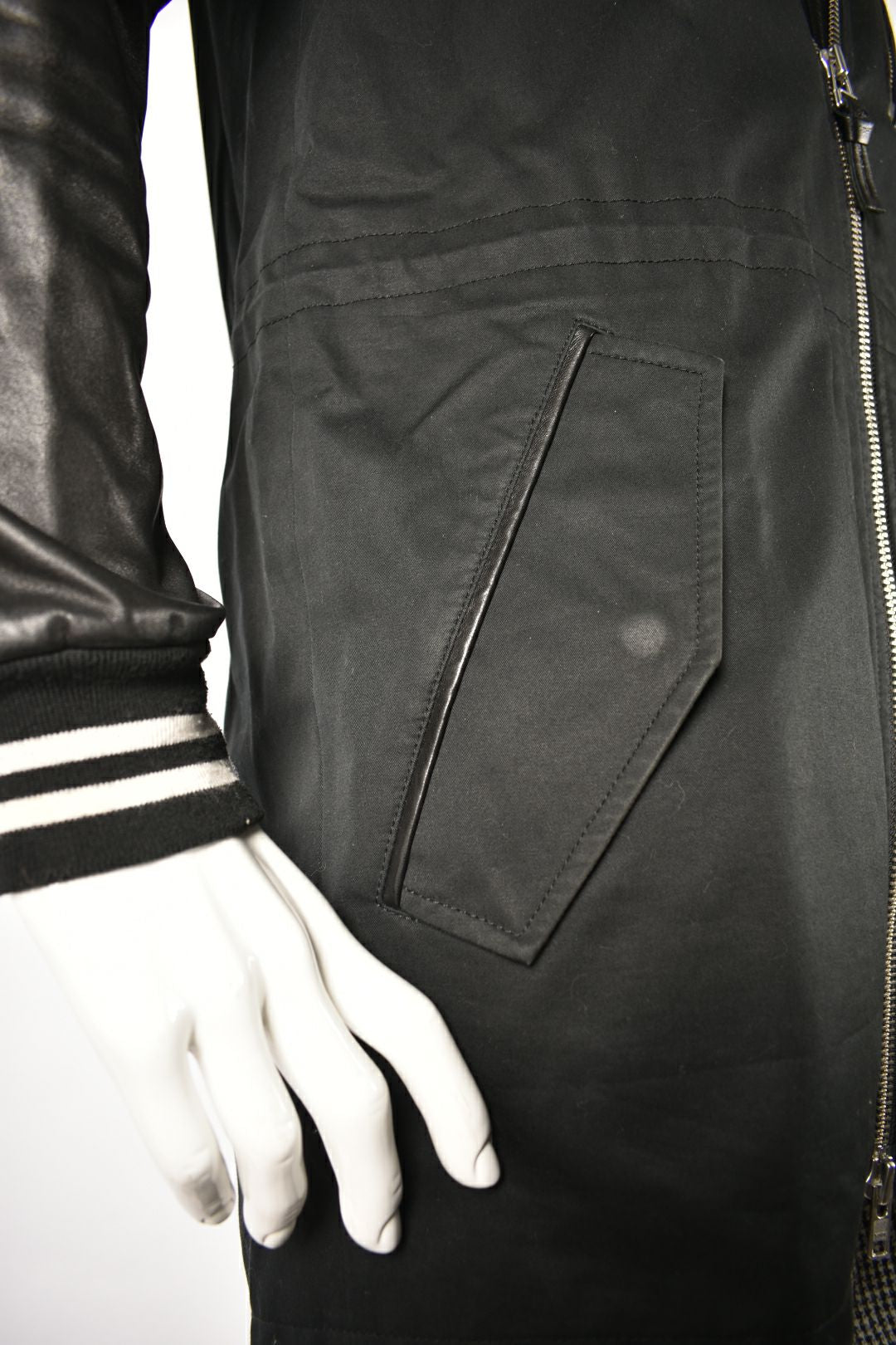 MACKAGE Black Cotton Canvas Leather Mixed Media Coaches 3/4 Jacket Medium
