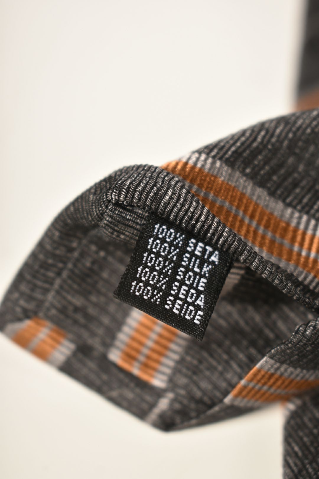 2000s Pal Zileri Grey Orange Stripe Silk Tie Italy