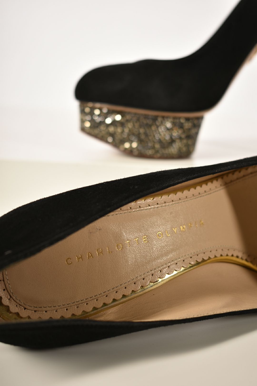CHARLOTTE OLYMPIA Black Rhinestone Dolly High Heel Suede Pumps 39.5EU Italy