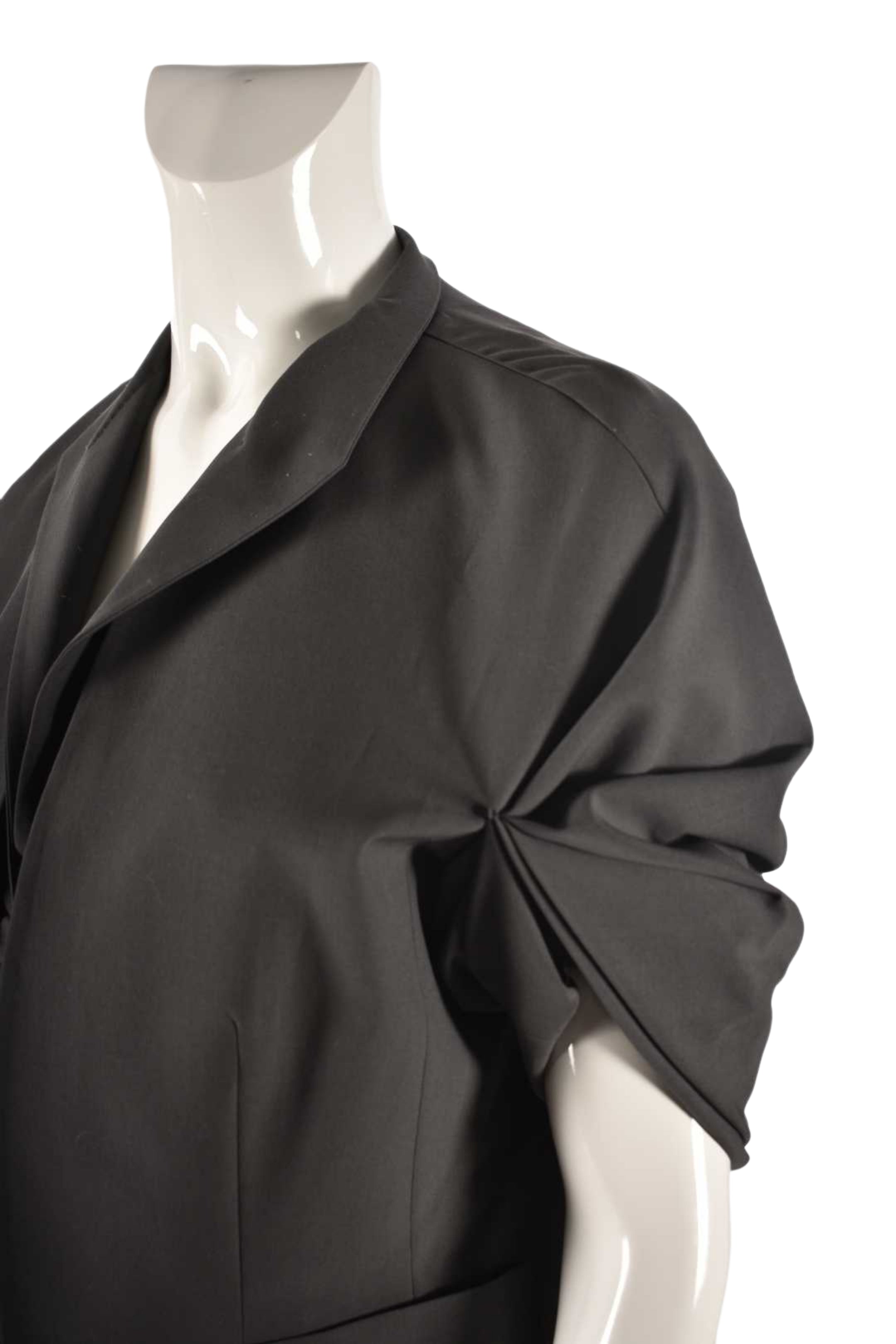 2000s BRIONI Grey Wool Origami Short Sleeve Blazer 44EU Medium