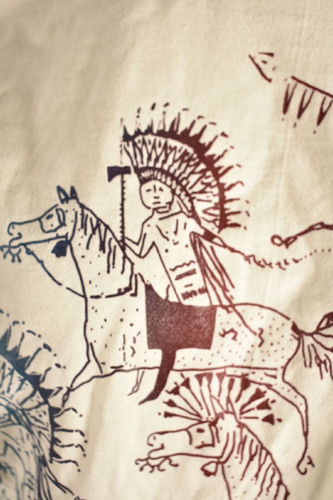 1990s NWT Mysterious Mandans Dakota Tribe Souvenir Tee Small