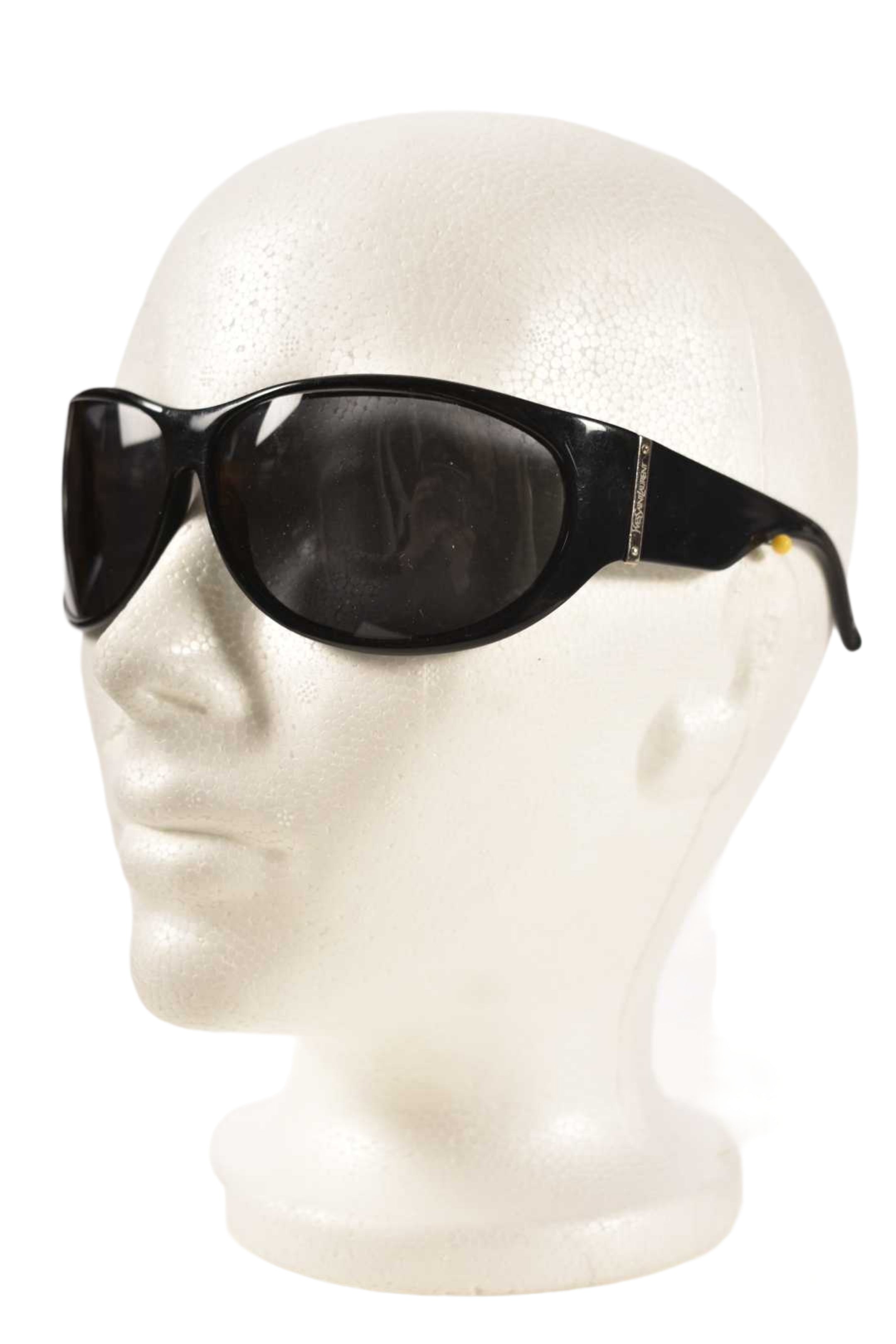 2000s YVES SAINT LAURENT Black Acetate Y2K 6139/S Sunglasses Italy