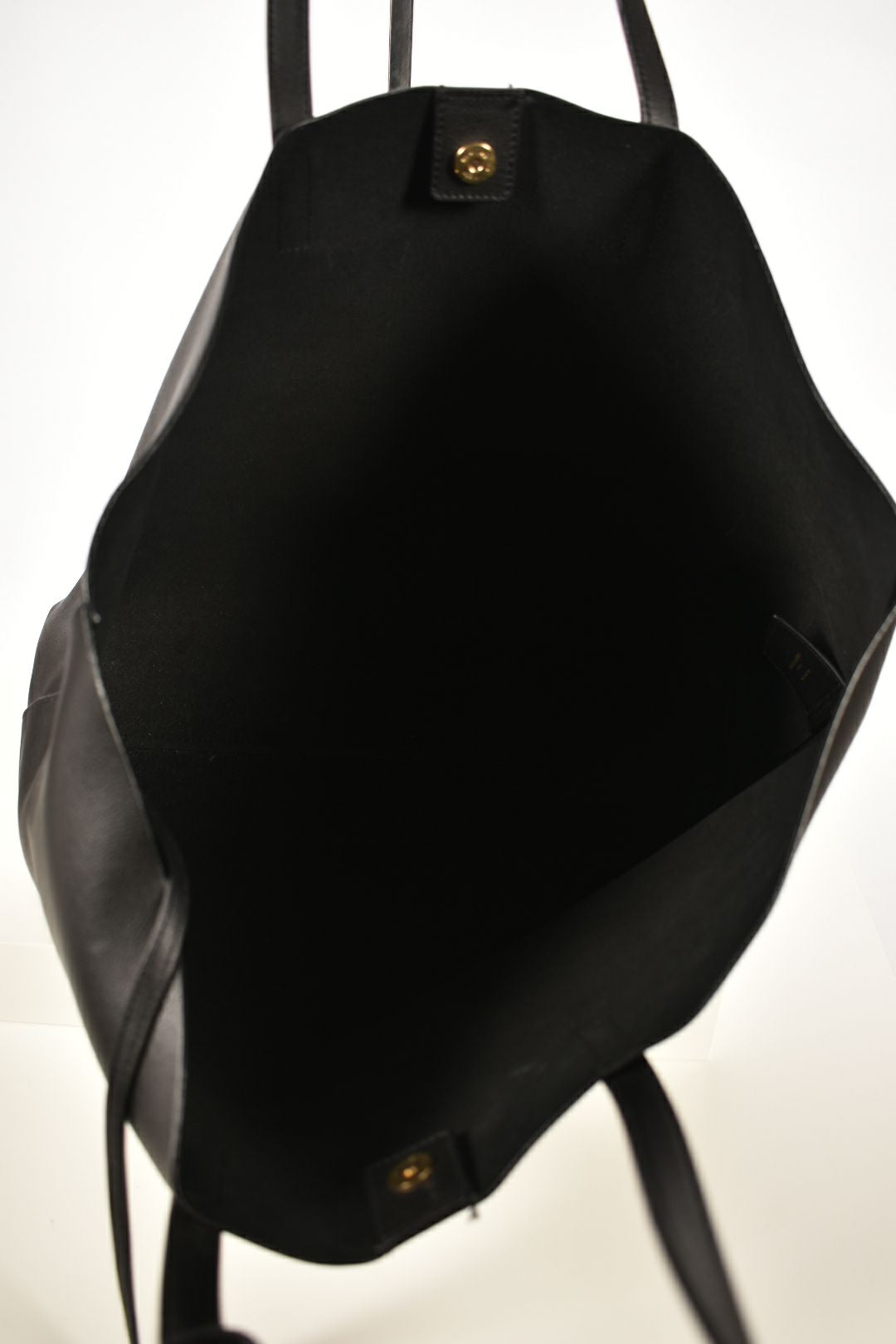 SAINT LAURENT Black Calfskin Leather Shopper Tote Italy