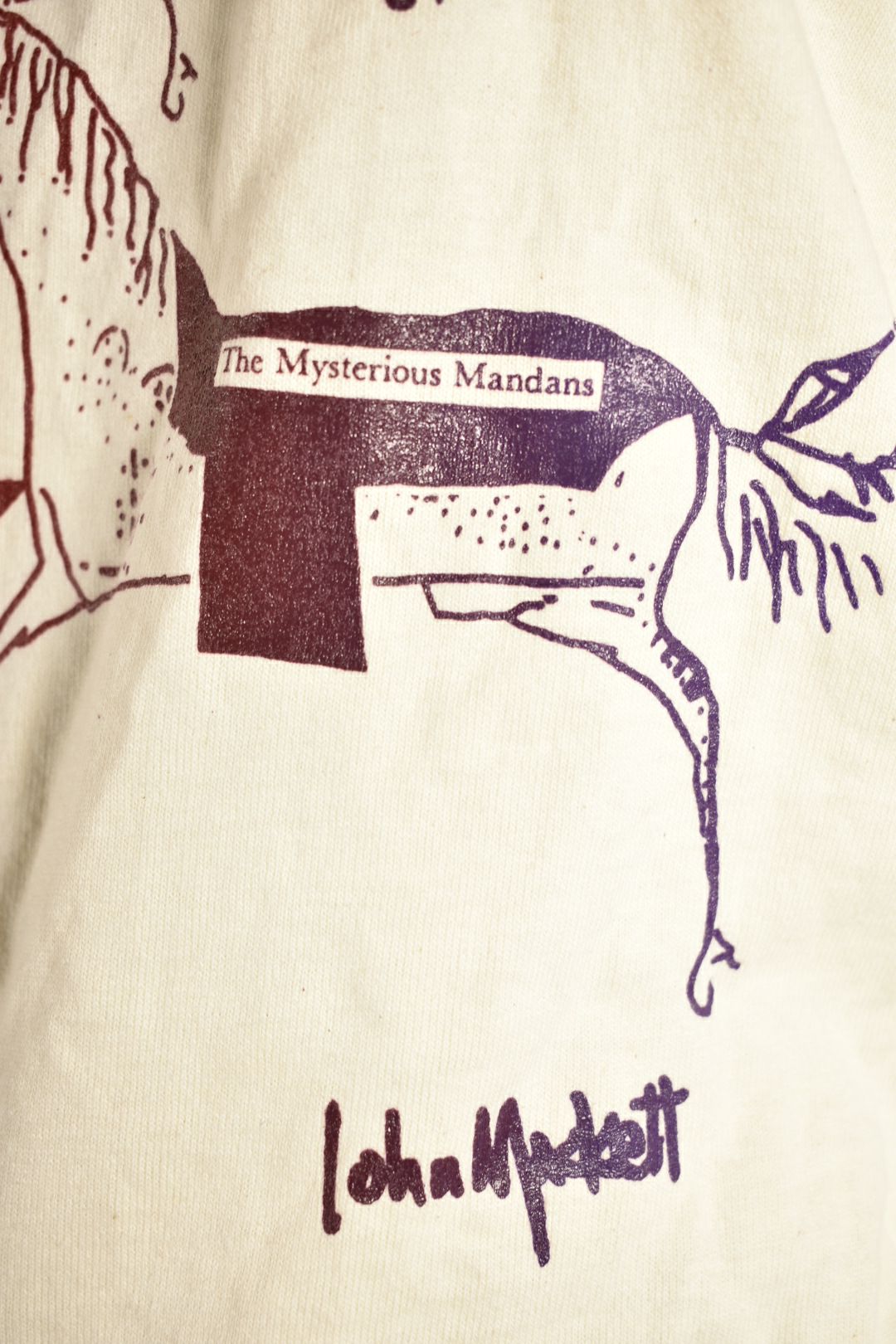 1990s NWT Mysterious Mandans Dakota Tribe Souvenir Tee Small