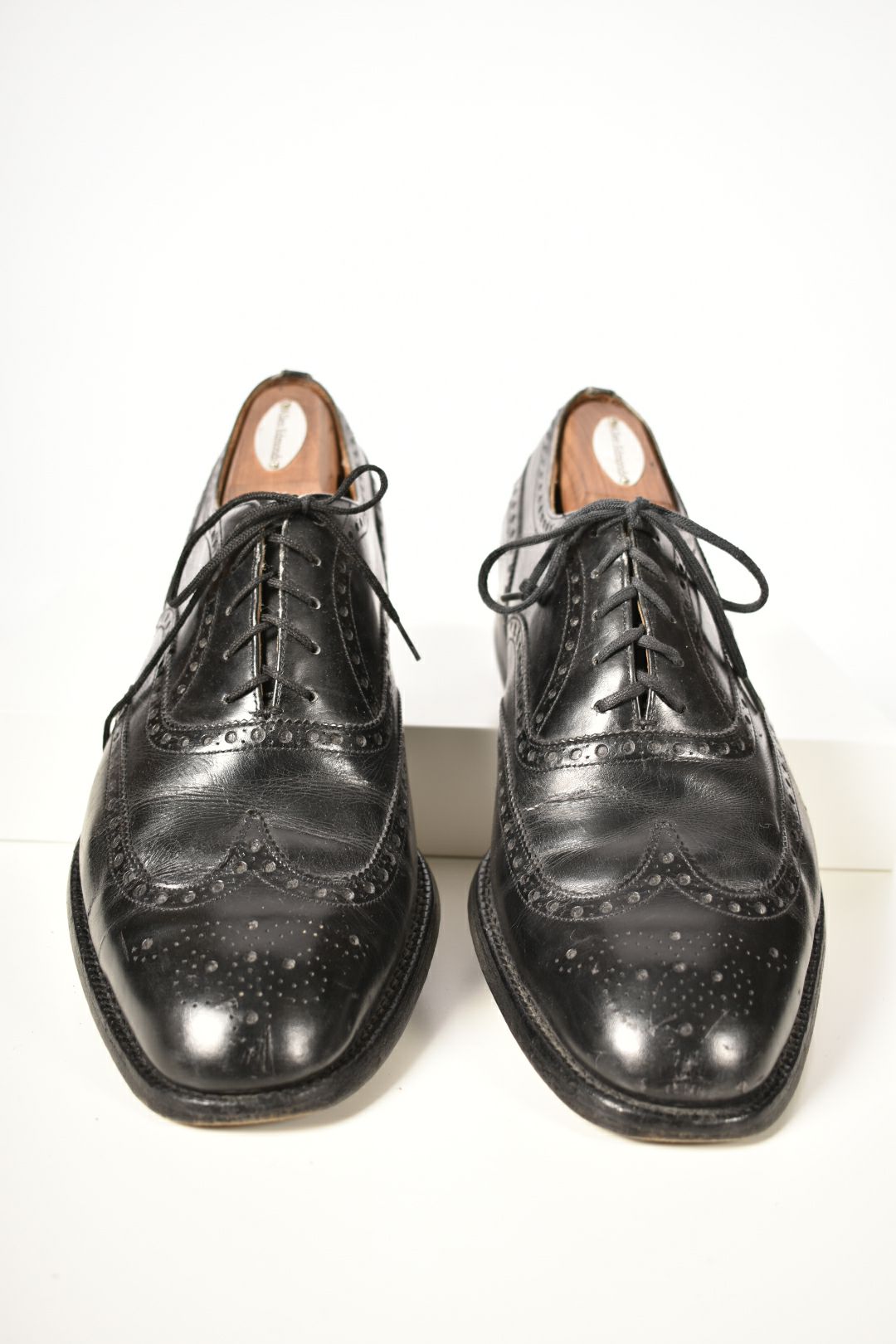 1980s CHURCH'S Chetwynd Black Leather Brogue Dress Shoes 9.5US England