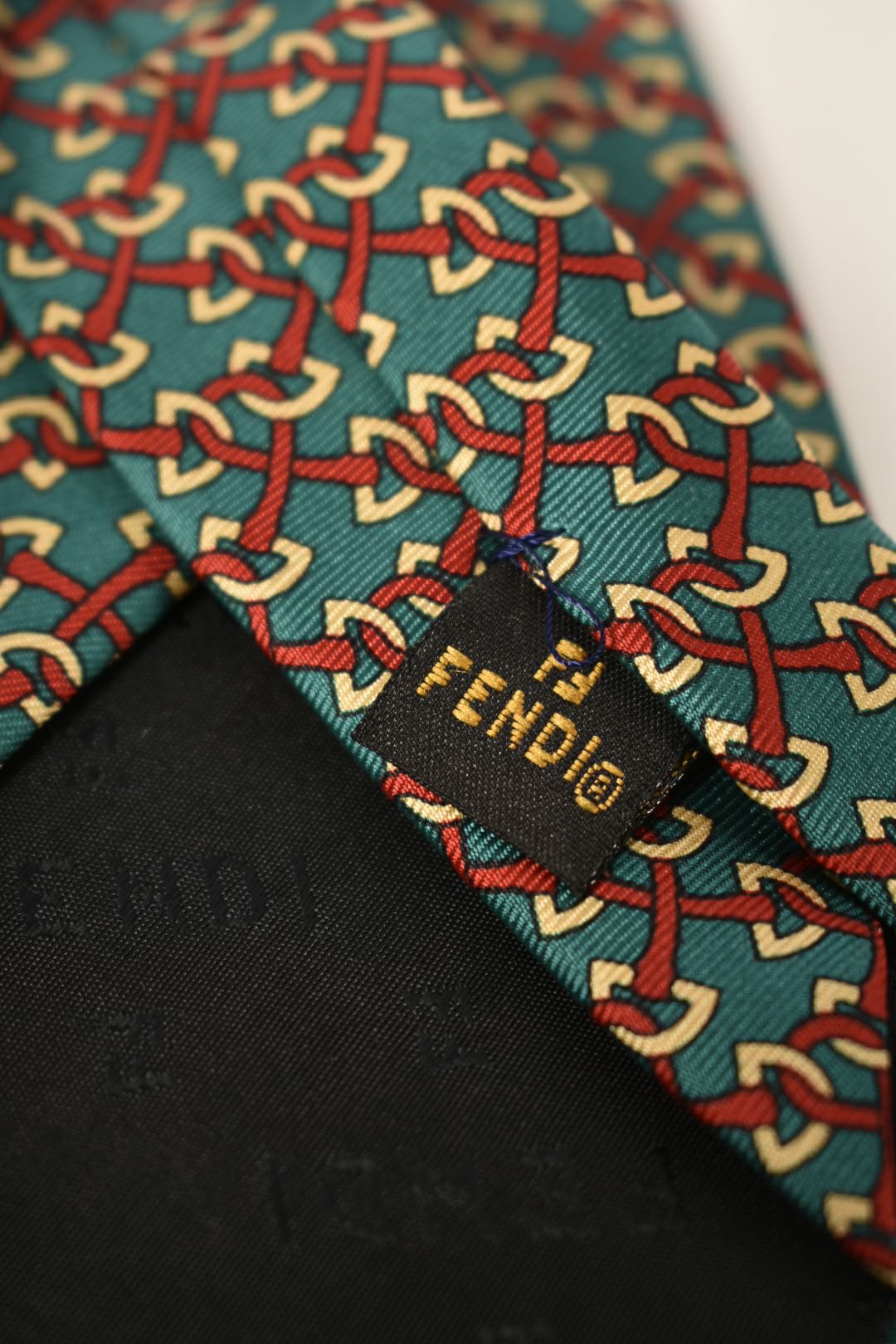 1980s FENDI Green Gold Red Chain Motiof Silk Tie Italy