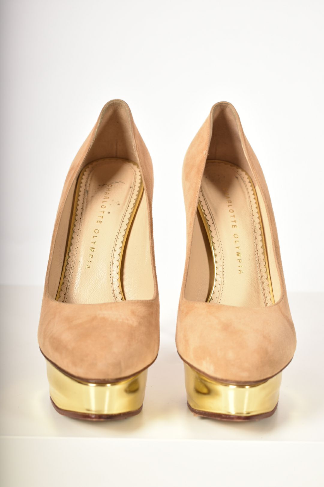 CHARLOTTE OLYMPIA Beige Gold Metallic Dolly High Heel Suede Pumps 38.5EU Italy