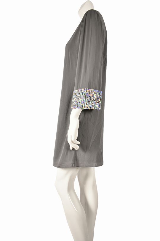 Alice + Olivia Silk Grey Shift with Sequin Cuffs