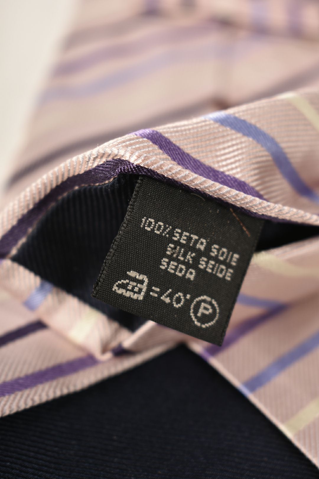 Ermenegildo Zegna Lavender Purple Stripe Silk Tie Italy