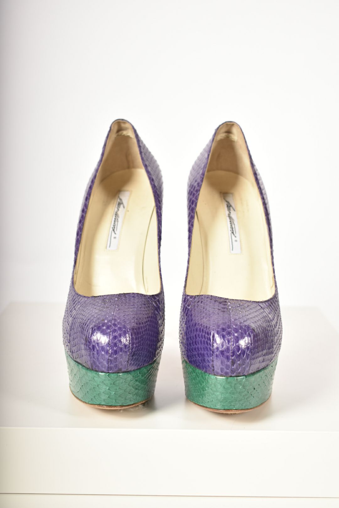 Insane BRIAN ATWOOD Purple Green Coral Watersnake Miami 6" Pumps 38/39 Italy