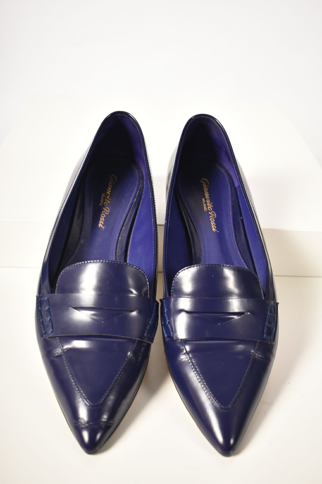 GIANVITO ROSSI Purple Pointed Penny Loafer Flats 38.5EU (8.5US) Italy